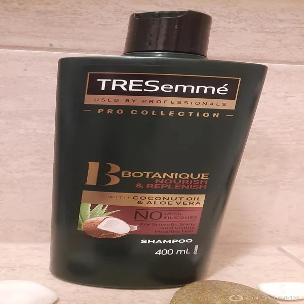 TRESemmé Shampoo Botanique Nourish & Replenish Combo Pack -375ml